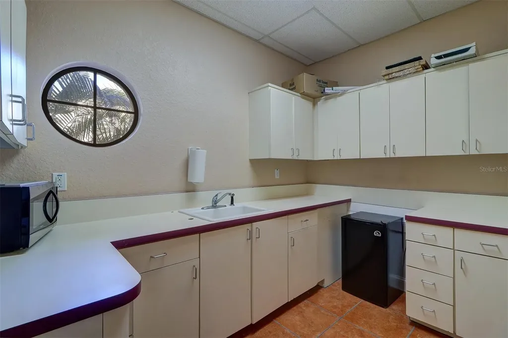 5801 Main Street New Port Richey FL 34652