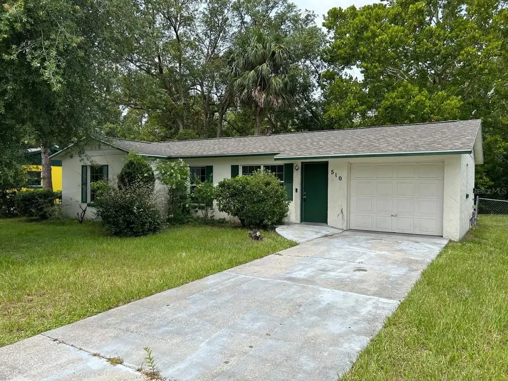 510 Glover Street Eustis FL 32726