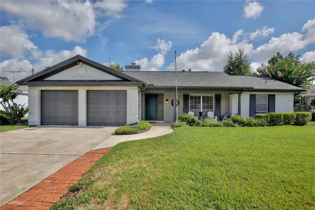 2537 Vine Street Orlando FL 32806