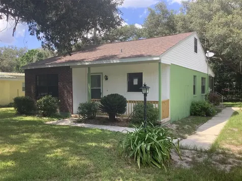 33433 Ridge Manor Boulevard Dade City FL 33523