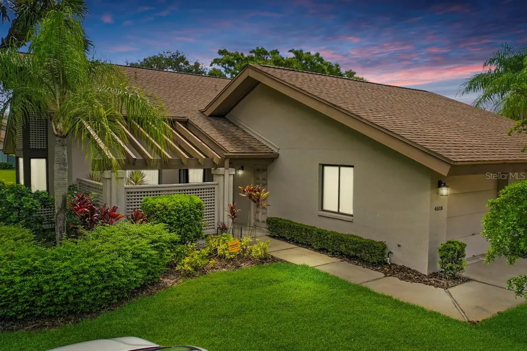 4518 Kingsmere Sarasota FL 34235