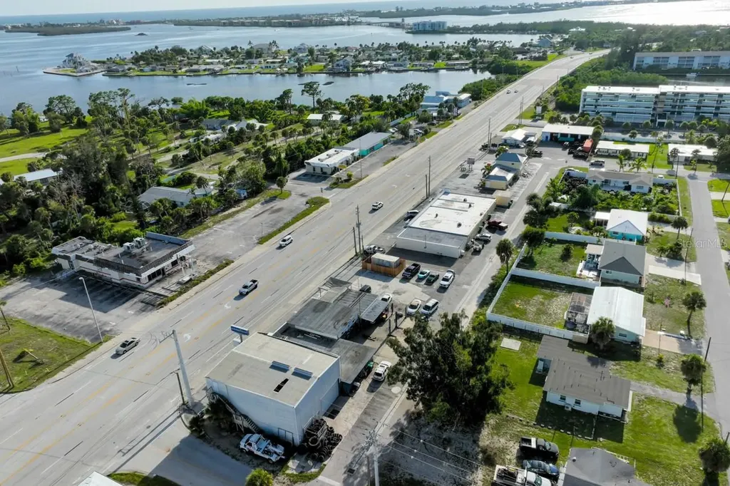 1590 S Mccall Road Englewood FL 34223