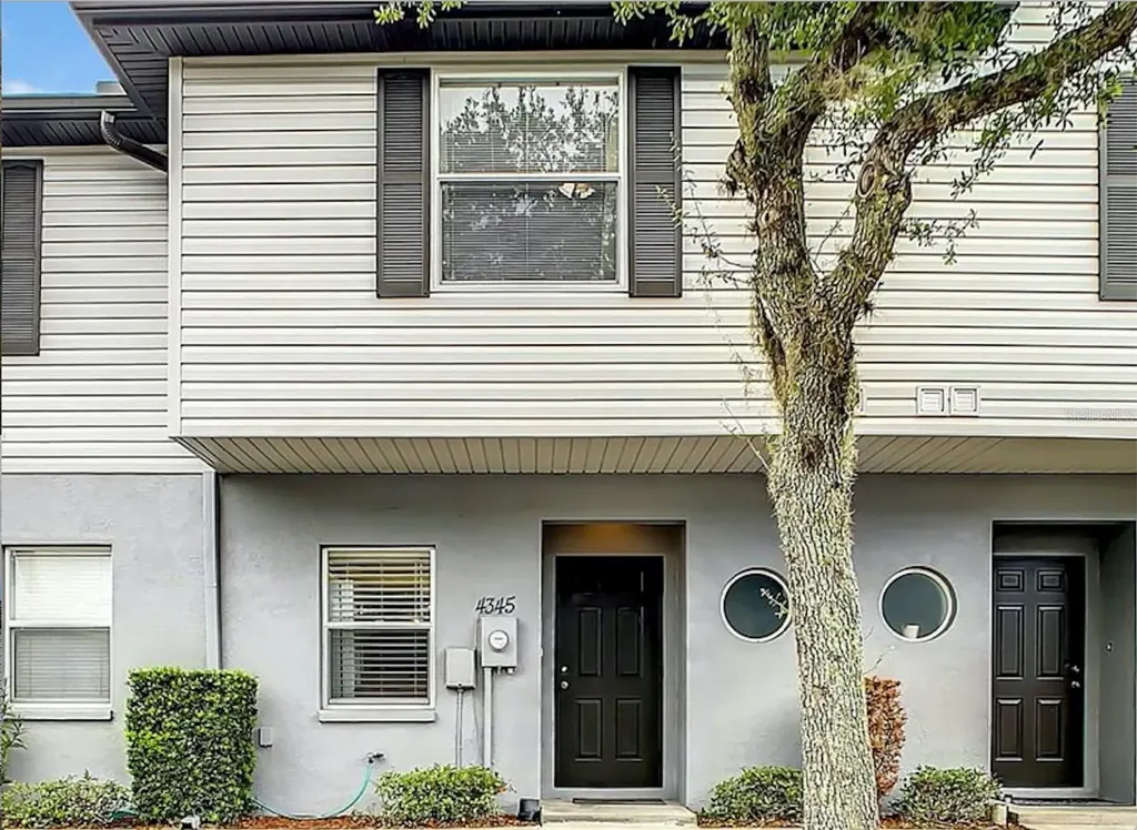 4345 Har Paul Circle Tampa FL 33614