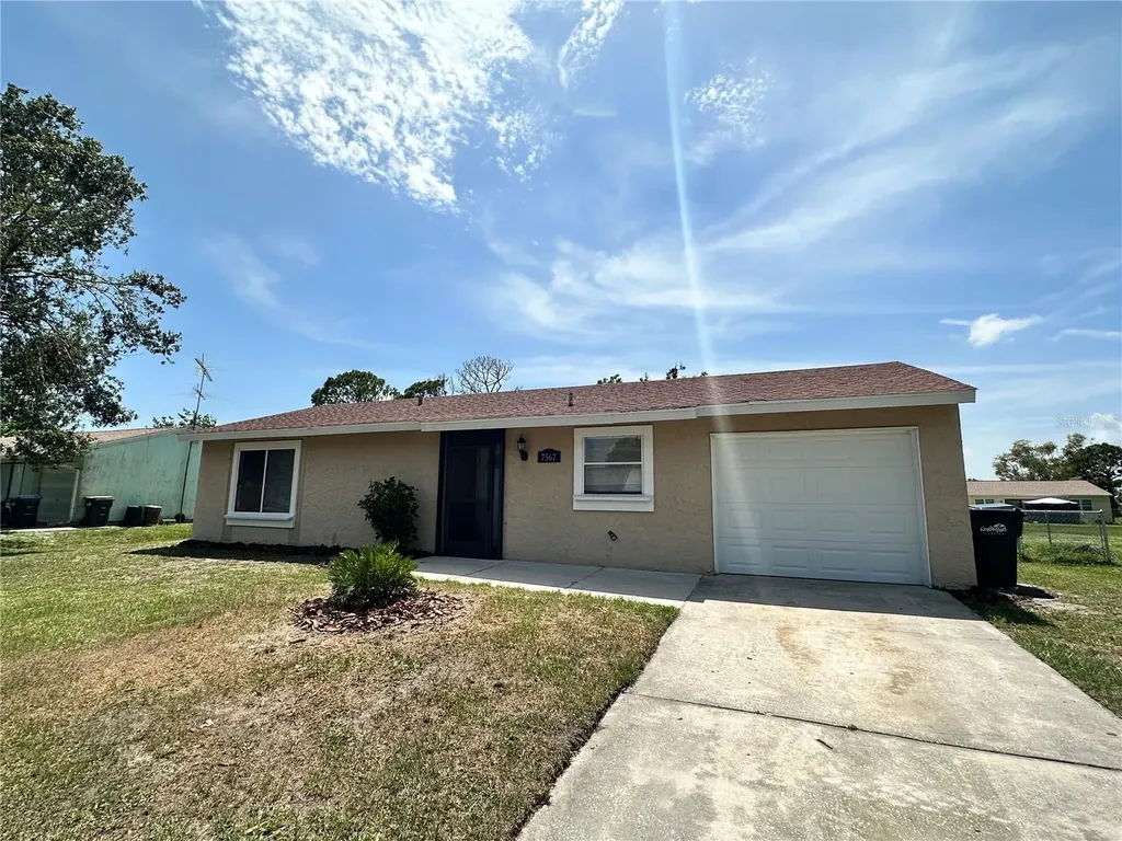 7567 Hanchey Street North Port FL 34287