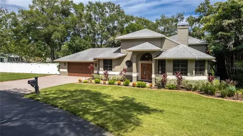 1511 Chateau Wood Drive Clearwater FL 33764
