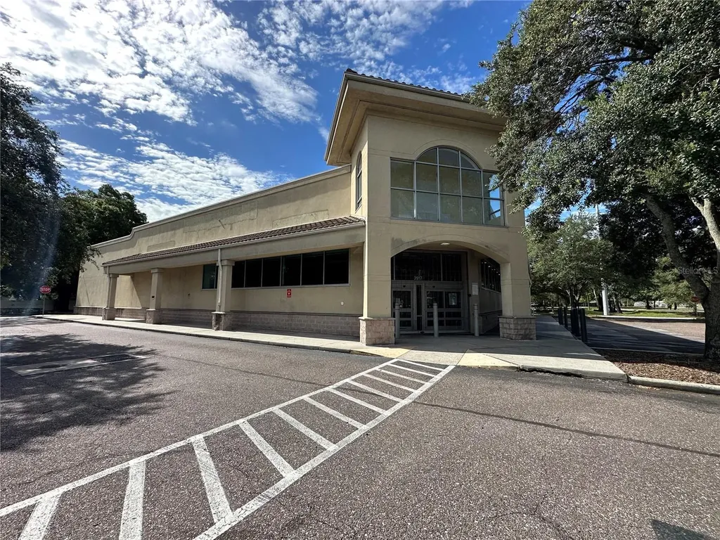 3917 N Nebraska Avenue Tampa FL 33603