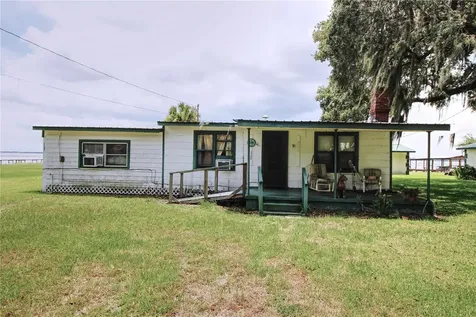 1107 N Lake Reedy Boulevard Frostproof FL 33843