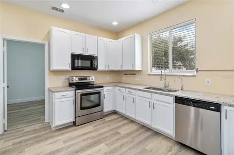 2760 Lyndscape Street Orlando FL 32833