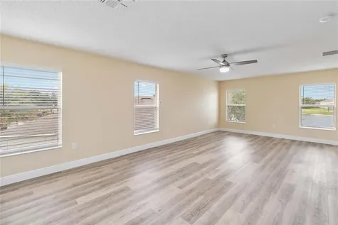 2760 Lyndscape Street Orlando FL 32833