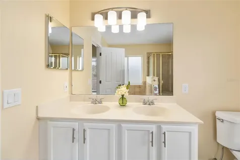 2760 Lyndscape Street Orlando FL 32833
