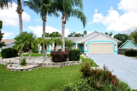 1542 E Merrick Drive Deltona FL 32738
