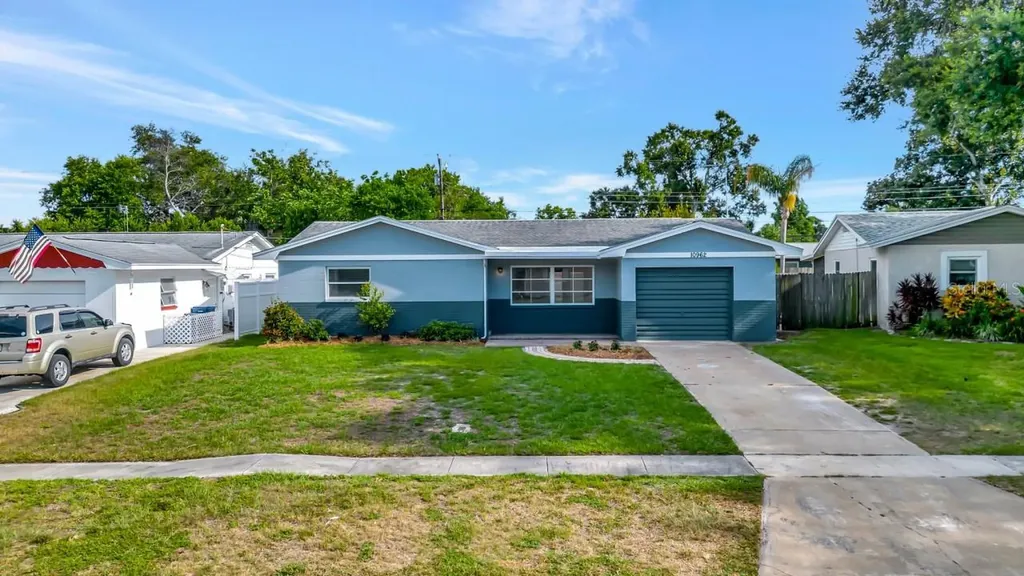 10962 Temple Avenue Seminole FL 33772