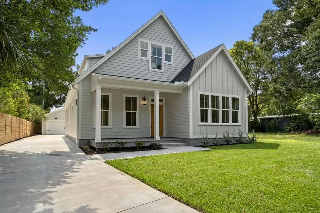 4117 N Central Avenue Tampa FL 33603