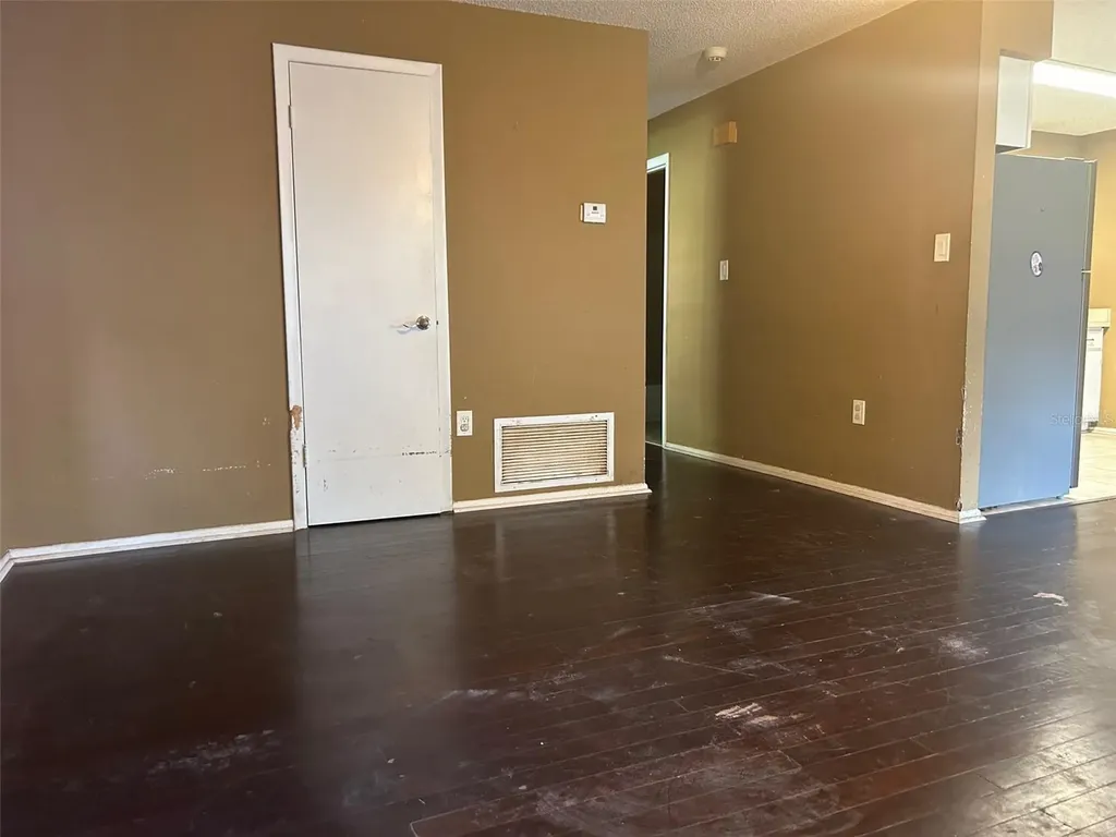 1215 E Hazzard Avenue Eustis FL 32726