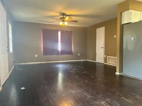 1215 E Hazzard Avenue Eustis FL 32726