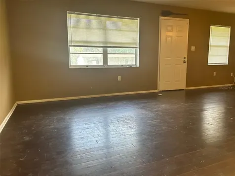 1215 E Hazzard Avenue Eustis FL 32726