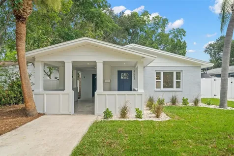 8053 25th Avenue N St Petersburg FL 33710