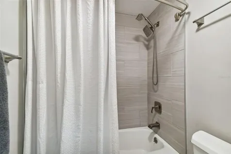 4805 W Estrella Street Tampa FL 33629