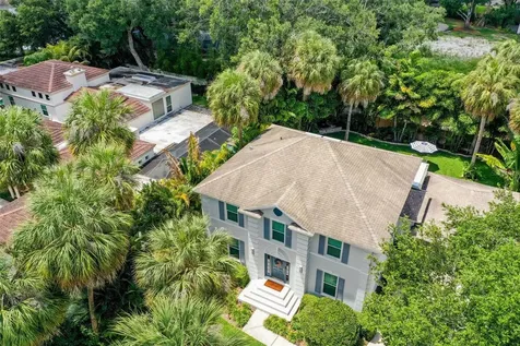 4805 W Estrella Street Tampa FL 33629