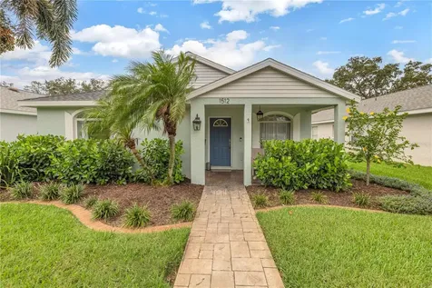 1512 28th Avenue N St Petersburg FL 33704