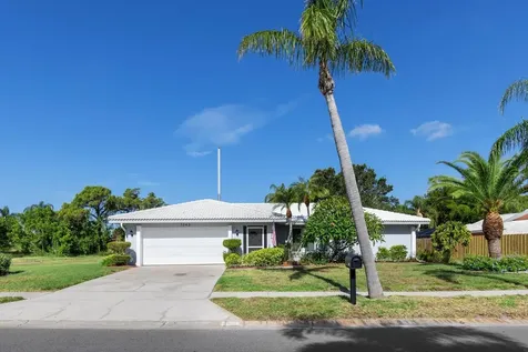 7242 Bounty Drive Sarasota FL 34231