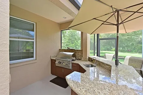 6604 Butlers Crest Drive Bradenton FL 34203