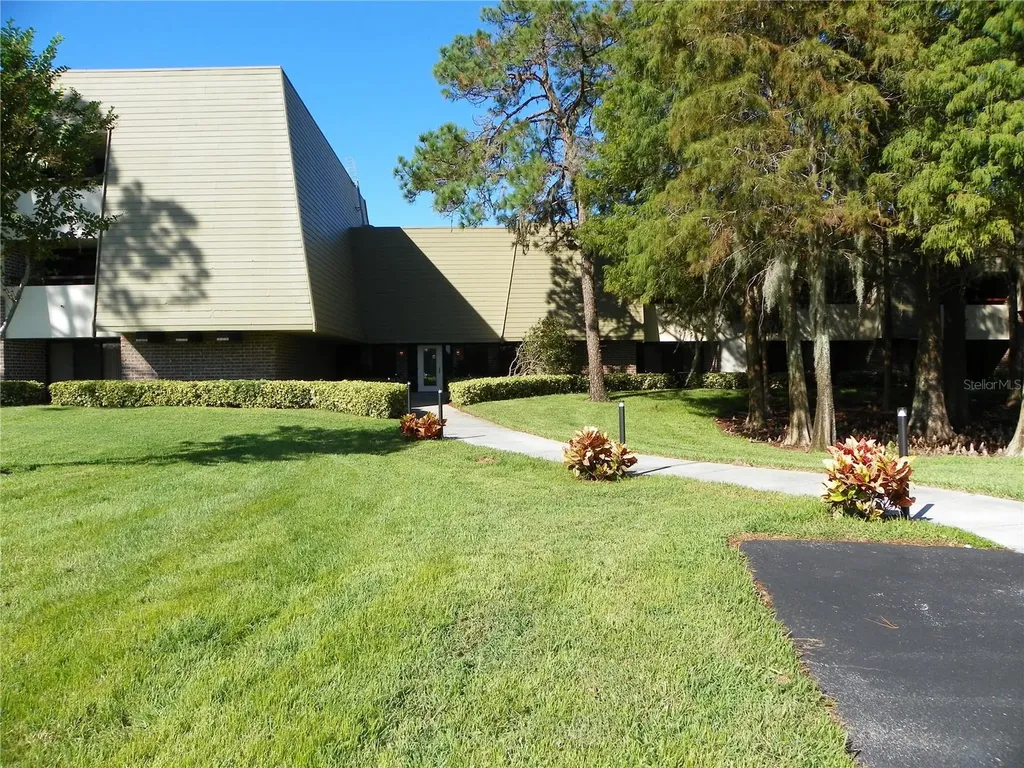 36750 Us Highway 19 N Palm Harbor FL 34684