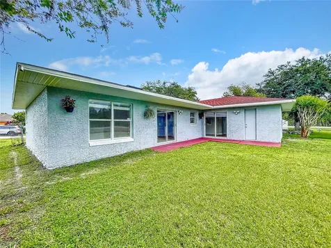 742 Toulon Drive Kissimmee FL 34759