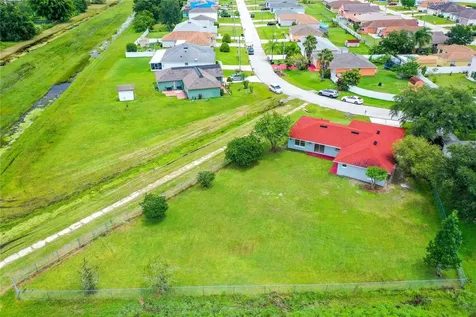 742 Toulon Drive Kissimmee FL 34759