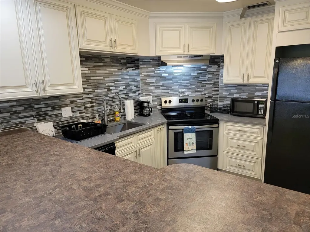 1515 Pinellas Bayway S Tierra Verde FL 33715