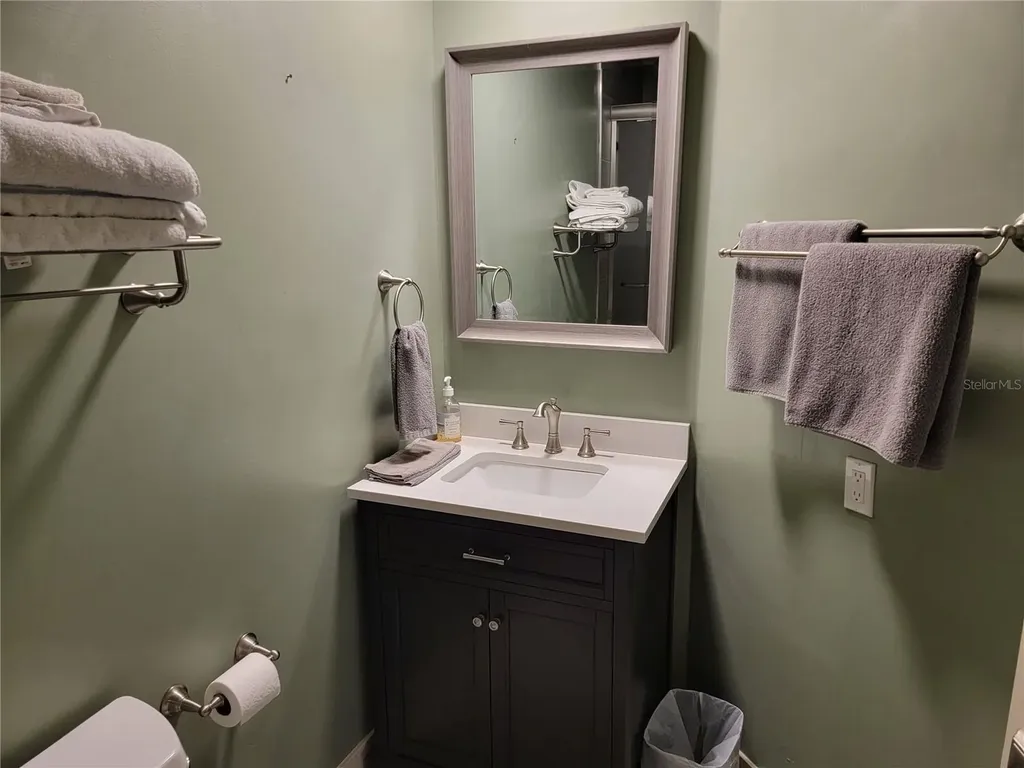 1515 Pinellas Bayway S Tierra Verde FL 33715