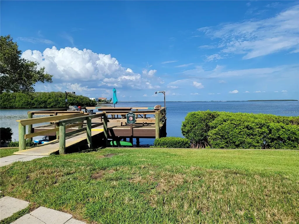 1515 Pinellas Bayway S Tierra Verde FL 33715