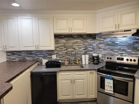 1515 Pinellas Bayway S Tierra Verde FL 33715