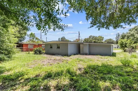 4930 S 83rd Street Tampa FL 33619