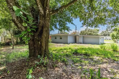 4930 S 83rd Street Tampa FL 33619