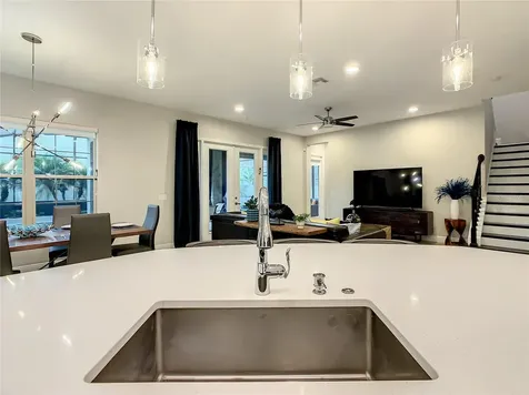 9288 Woodcrane Drive Winter Garden FL 34787