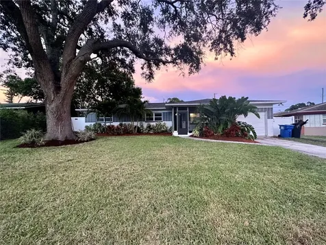 5450 Highland Street S St Petersburg FL 33705