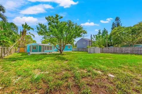 5719 26th Avenue S Gulfport FL 33707