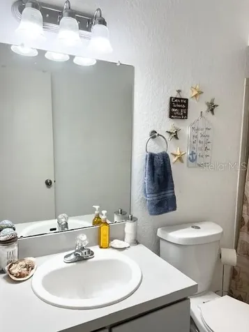 16504 Lake Brigadoon Circle Tampa FL 33618