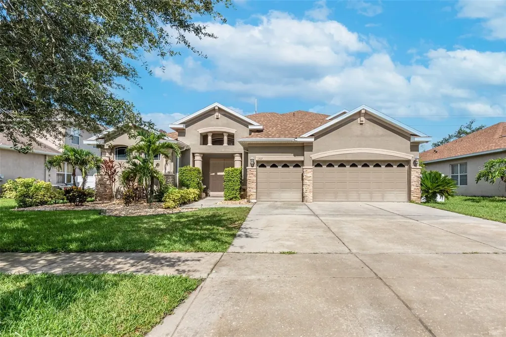 1202 Facet View Way Valrico FL 33594