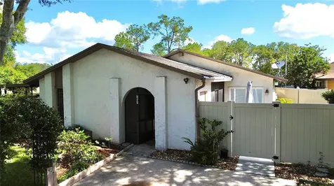 5007 Aberdeen Court Tampa FL 33624