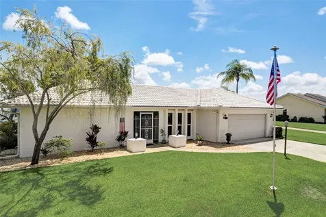 28 Bridge Street Englewood FL 34223