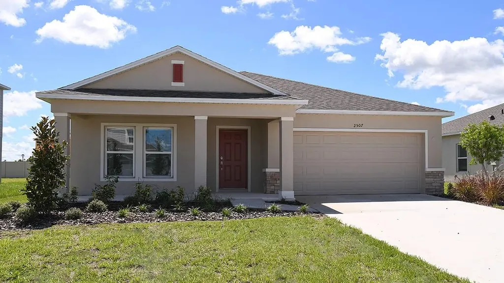 2507 Driftwood Street Auburndale FL 33823