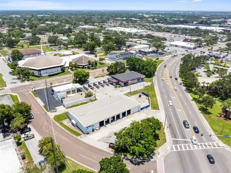 304 Avenue E SW Winter Haven FL 33880