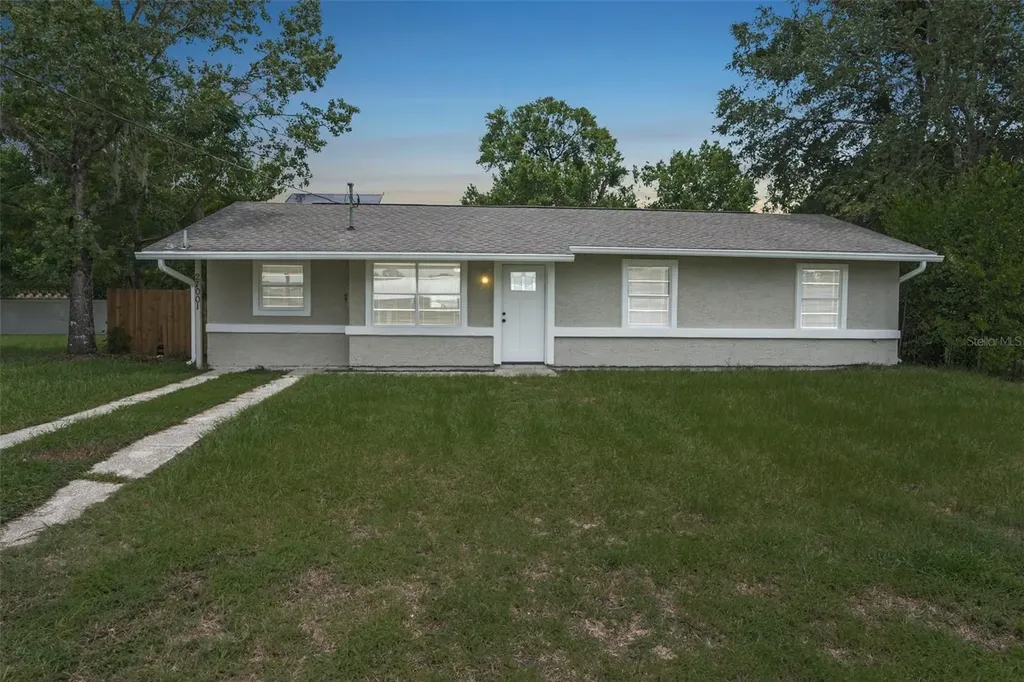 27001 Kevin Kelly Avenue Brooksville FL 34602
