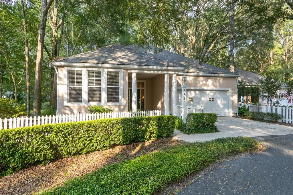 10020 SW 52nd Road Gainesville FL 32608