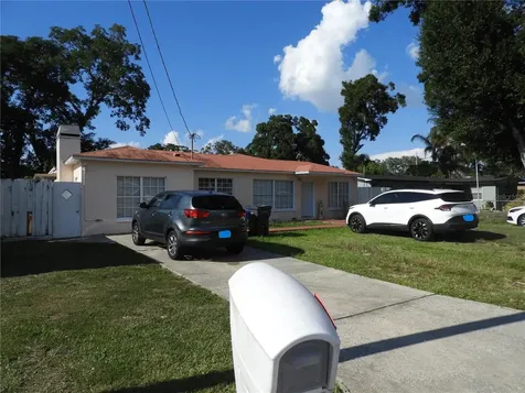 2911 W Clifton Street Tampa FL 33614
