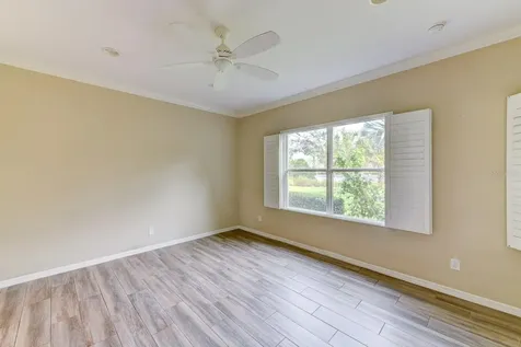 1921 Orange Lake Cove Bradenton FL 34211