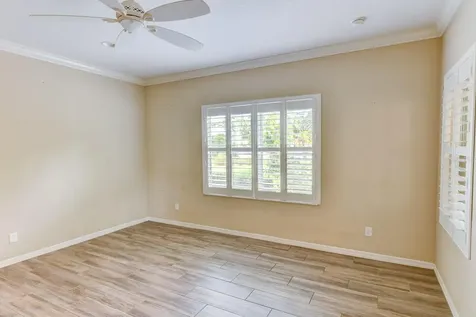 1921 Orange Lake Cove Bradenton FL 34211