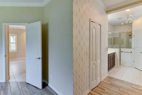 1921 Orange Lake Cove Bradenton FL 34211